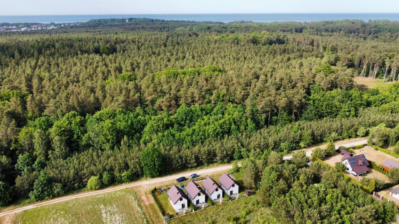 Domki Na Jastrzebiej Mieroszyno Exteriör bild