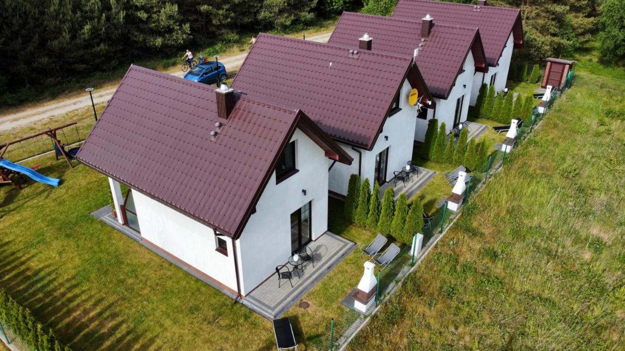 Domki Na Jastrzebiej Mieroszyno Exteriör bild