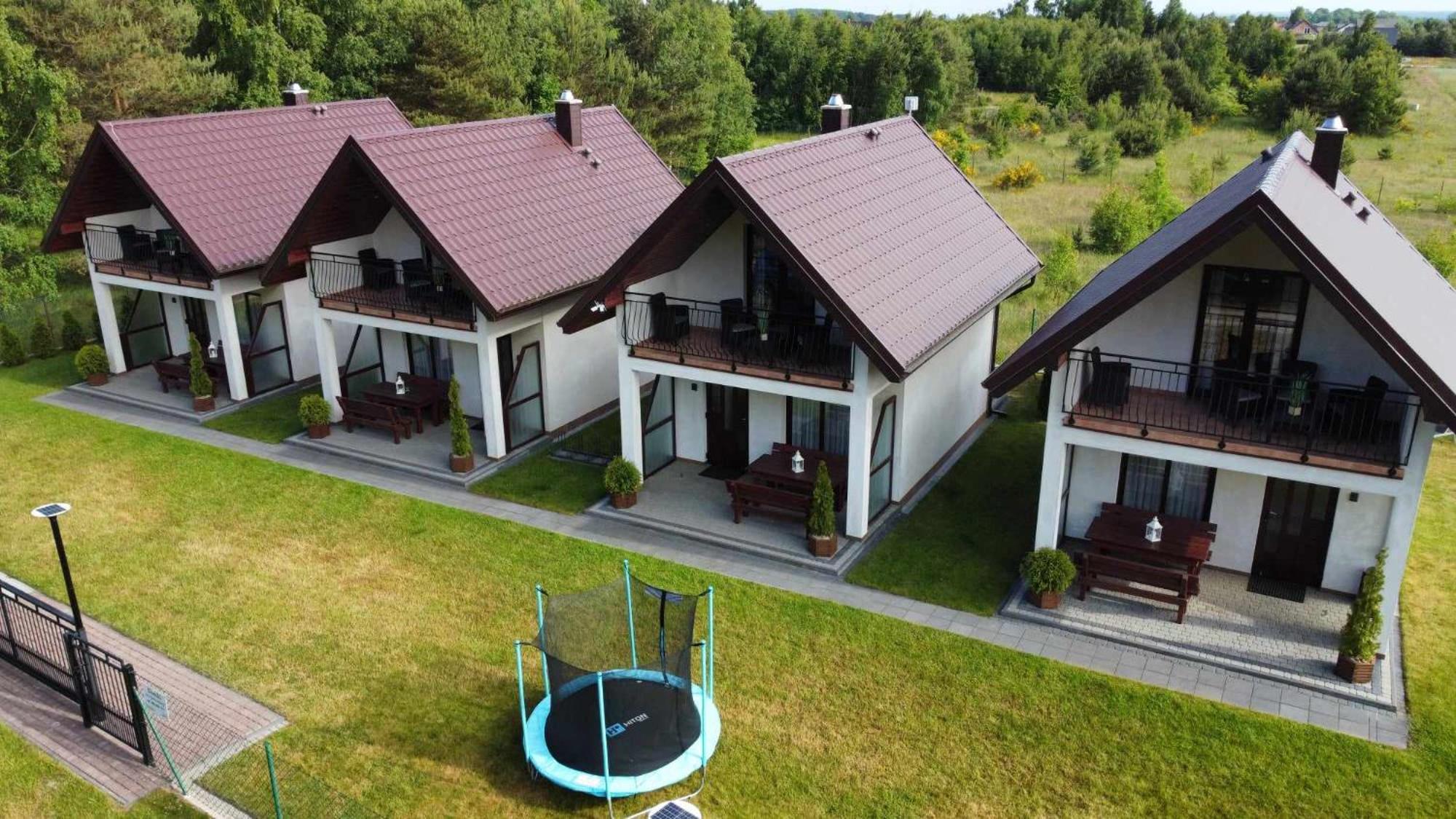 Domki Na Jastrzebiej Mieroszyno Exteriör bild