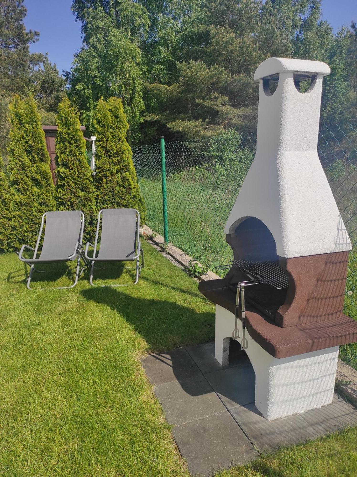 Domki Na Jastrzebiej Mieroszyno Exteriör bild